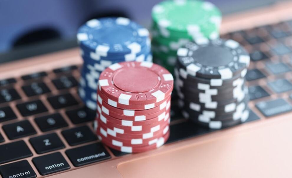 Beginner’s Guide to Online Gambling 