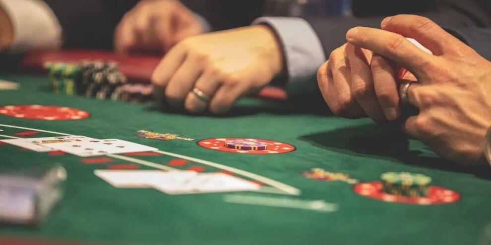What Do the Various Hand Signals in Blackjack Mean? 
