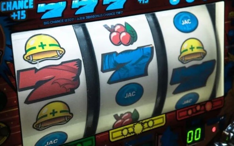 The Advancement of Slot Machine Technology 